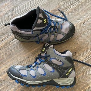 Boy’s Merrel hiking/winter boots SZ 7 mens